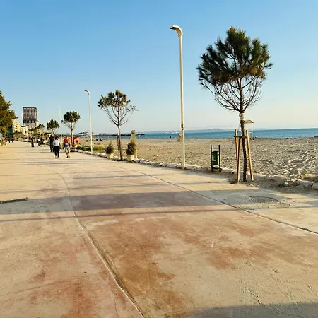 Apartament Shkembi I Kavajes *
